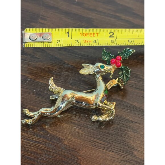 Vintage Gold-Tone Reindeer Brooch With Holly & Berries Holiday Pin - Picture 2 of 3